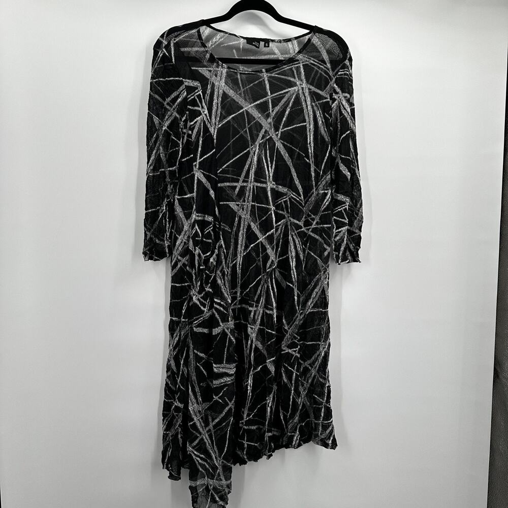 Lisa Bayne Dress Womens Small Black‎ White Mesh Crinkle Geometric Sheer
